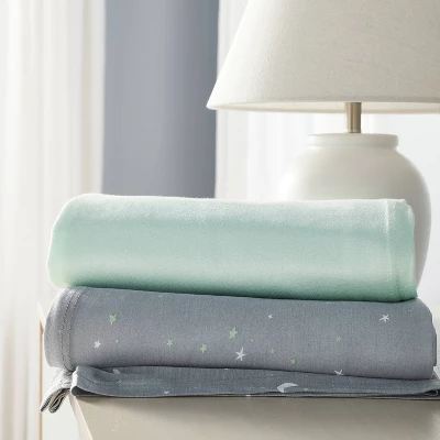 Jersey Swaddle Blanket 2pk - Cloud Island™ Gray Stars 3 Jersey Swaddle Blanket 2pk - Cloud Island™ Gray Stars