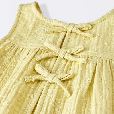 Baby Girls' Swiss Dot Tank Top & Shorts Set - Cloud Island™ Yellow 3 Baby Girls' Swiss Dot Tank Top & Shorts Set - Cloud Island™ Yellow