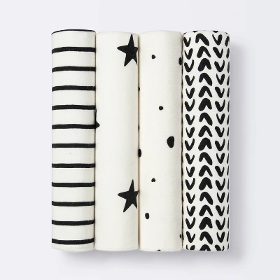 Flannel Baby Blanket - Cloud Island™ - Black/White - 4pk 5 Flannel Baby Blanket - Cloud Island™ - Black/White - 4pk - Image 3