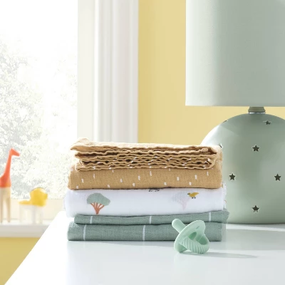 Muslin Swaddle Baby Blanket - Safari Dashes - 3pk - Cloud Island™ 3 Muslin Swaddle Baby Blanket - Safari Dashes - 3pk - Cloud Island™