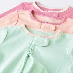 Baby Girls' Layette Gifting Bundle - Cloud Island™ Pink 9 Baby Girls' Layette Gifting Bundle - Cloud Island™ Pink -Target GUEST 7ca2affb adff 4971 9304 670fe9924a53
