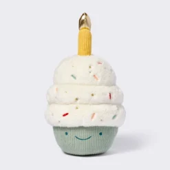 Cupcake Plush Stuffed Animal - Cloud Island™ 7 Cupcake Plush Stuffed Animal - Cloud Island™ -Target GUEST a8fc5786 9d9d 4d6f b629 093d05f558b6