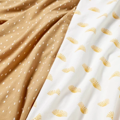 Fitted Jersey Crib Sheet - Sun Dashes - 2pk - Cloud Island™ 4 Fitted Jersey Crib Sheet - Sun Dashes - 2pk - Cloud Island™ - Image 2