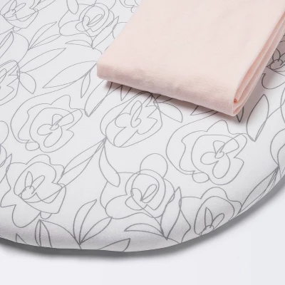Jersey Bassinet Sheet 2pk - Cloud Island™ Floral And Solid Light Pink 6 Jersey Bassinet Sheet 2pk - Cloud Island™ Floral And Solid Light Pink - Image 4