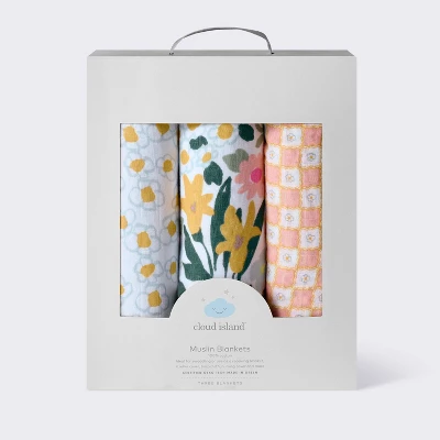 Muslin Swaddle Baby Blanket - Painterly Floral - 3pk - Cloud Island™ 5 Muslin Swaddle Baby Blanket - Painterly Floral - 3pk - Cloud Island™ - Image 3