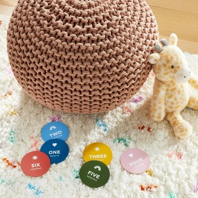 Round Monthly Milestone Cards - Cloud Island™ 3 Round Monthly Milestone Cards - Cloud Island™