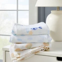 New Arrival 11 Muslin Swaddle Blankets 3pk - Cloud Island™ Fish